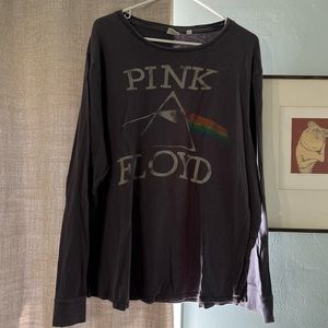 Pink Floyd Graphic Tee